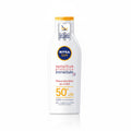 - Latte Solare Sensitive Protection Immediate FPS 50+ - Protegge Dai UVA/UVB & Irritazioni Del Sole - Aloe Vera & Antiossidanti - Formula Non Profumata E Non Grassa - Pelle Sensibile - 200